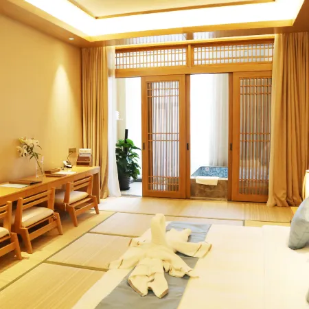 Baihualin Hot Spring Valley Hotel