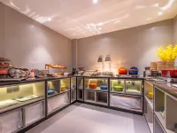 Homeinn Selected Hotel (Jinan Baotu Spring Daming Lake) Отели рядом с достопримечательностью «Озеро Пяти драконов»