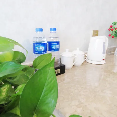 Leiketai Theme Boutique Hotel (Feidong Pazhou Central Plaza)