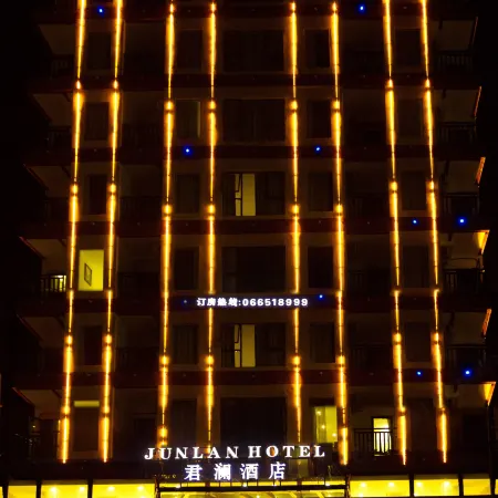 Junlan Hotel Отели рядом с достопримечательностью «Храм Ват Леу»