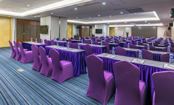 Ruiju Hotel ( Shenzhen Luohu Port Vientiane City Store)