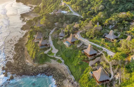 Lelewatu Resort Sumba Отели в г. West Sumba Regency