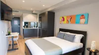 Studio 8 Residences - Adults Only - Balkoner