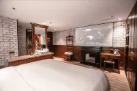 WuYan Film Art Hotel (Weifang High-speed Railway North Station) - 2 étoiles