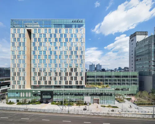 ANDAZ SEOUL GANGNAM Hotels near Muoki