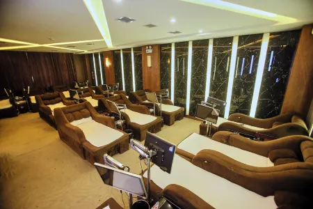 Xiyuanquan Bathhouse Mansion Отели рядом с достопримечательностью «Fuyu History National Folk Custom Museum»