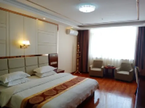 Kangde Hotel Hotels in Maqu