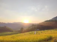 Qingyuan Lei Honorary Characteristic Homestay (Lianshan Oujia Terrace Branch)