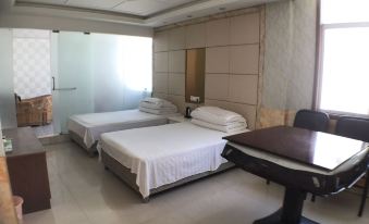 Sun Moon Lake Hotel (Yuexi Wenquan Avenue)