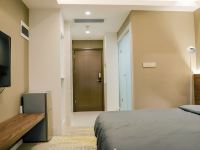 珠海云枫酒店公寓 - 轻奢大床房