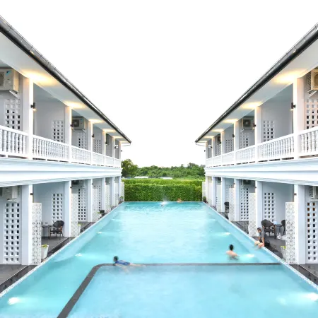 Chaanburi Boutique Resort