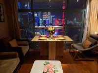 上海滩景公寓(12号店) - 阳台三室一厅套房