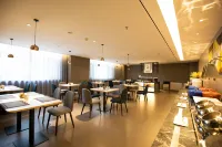 Homeinn Selected Hotel (Liaoyang Railway Station Baita Park) - Desayuno