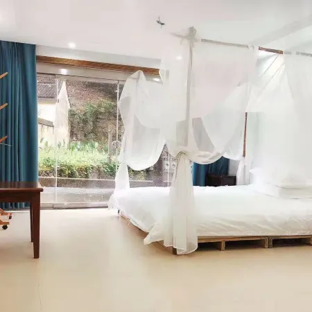 Quanyin Inn