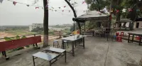 Nanwan Shanzhuang Holiday Hotel - pemandangan pegunungan