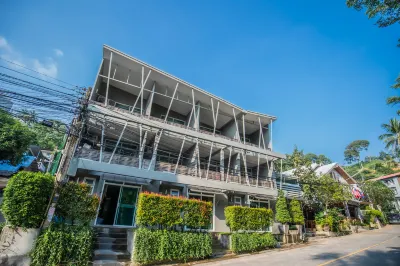 Kata Tranquil Villa Hotel in zona Sea And Sky Condominium