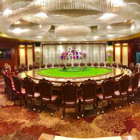 Dongsheng Hongfu Hotel