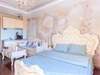 北京果树青年公寓 - 精致豪华大床房