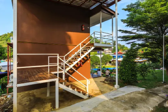 Phi Phi Chang Grand Resort