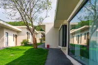 Acre of Pure Land · Valley Hot Spring Resort 탕산온천휴양지 호텔