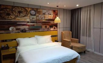 Tuke Boutique Hotel