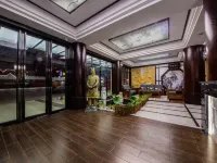 Chibi Qingbai Hotel