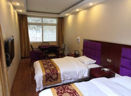 南江小巫峽ホテル