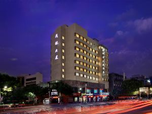 Minhang Hotel(Guilin two rivers and four lakes Xiangshan Park shop)