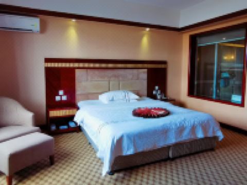 会理润铭国际酒店 - 风景单间