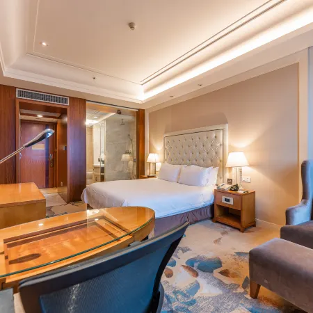 Ningbo Shipu  Huafu  Hotel Отели рядом с Аэропорт Нинбо