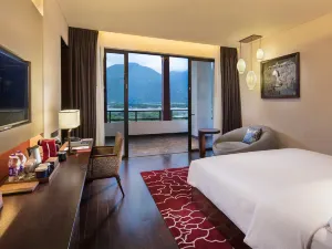 Hilton Linzhi Resort