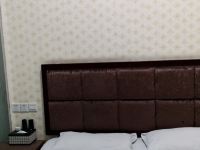 成都金福商务酒店 - 舒适大床房