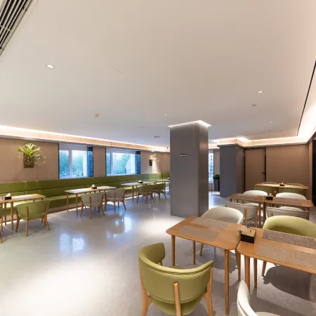 JI Hotel (Hejian Shijing Middle Road Auto Parts City)