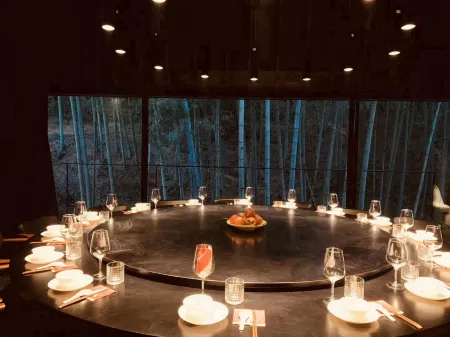 Flowing cloud Отели рядом с достопримечательностью «Baiyunyuan»