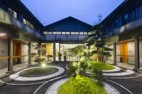 青城山雲棲合院飯店 四川外國語大學成都學院附近的飯店