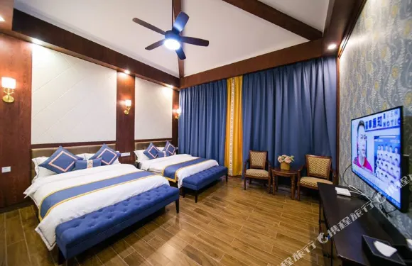 佛岡明月小築別墅