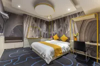52 Hotel Chain - 2-Star