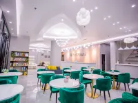 Micro · time boutique hotel (flagship store of guilin liangjiang airport) Hotels near Guilin Liangjiang International Airport