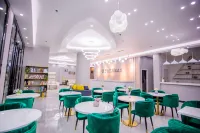 Micro · time boutique hotel (flagship store of guilin liangjiang airport) Hotele w: 