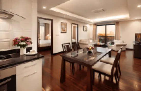 Elegant Suites Westlake Hotels near Tay Ho