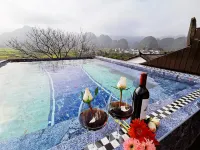 Xingyi Yinfeng Inn - สระว่ายน้ำส่วนตัว