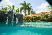 Royal Crown Hotel & Spa