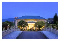 Lipu Hot Spring Hotel Hotels in Conghua Business District
