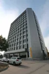 Quwo Dexin Business Hotel