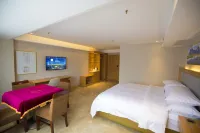 Vienna 3 Best Hotel (Tiantai Mountain Great Waterfall Scenic Area) - Mountain view