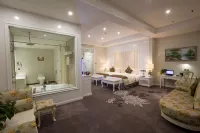 Juyin Junyue Hotel