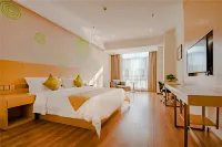 GreenTree Inn (Tai'an High-speed Railway Station Lingshan Street) Hotels near Shandong University of Science and Technology (Fenghuang Road)