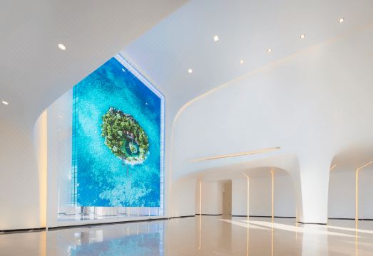 4. 플라이 주 호텔..