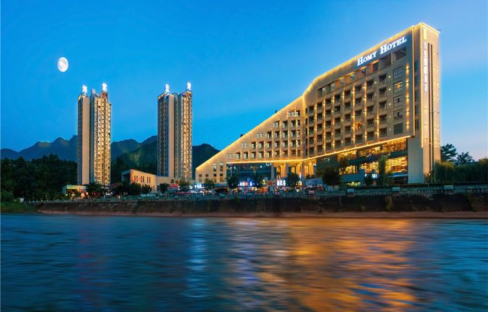 Homy Hotel