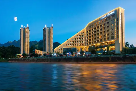 Homy Hotel